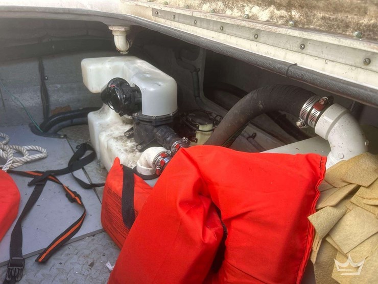 2003-sea-ray-slx-29'-image-40