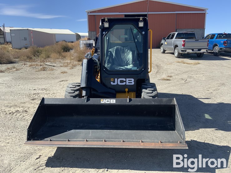 jcb-330t4-skid-steer-wheel-loader-image-2