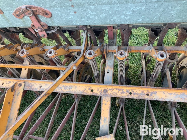 minneapolis-moline-p3-6-image-20