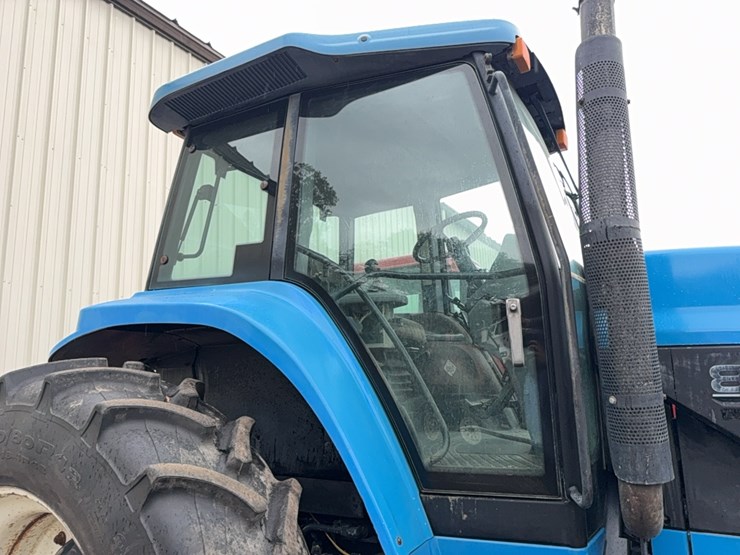 new-holland-8770-image-50