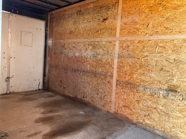 #6231-•-2017-ameritrail-enclosed-cargo-trailer-(trailer-#0996)-(has-wi-title)-image-11