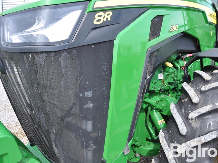 2022-john-deere-8r-280-image-17