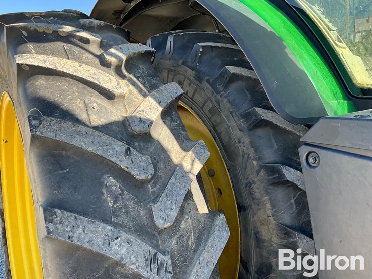 2019-john-deere-8295r-image-18