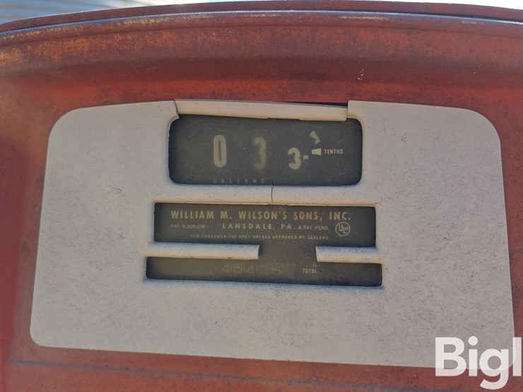 500-gal-fuel-tank-&-pump-image-17