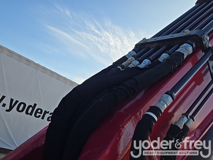 2022-yanmar-vio80-image-49