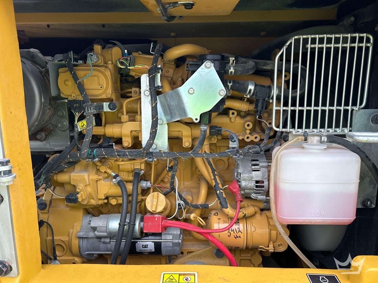 2021-caterpillar-308-image-8