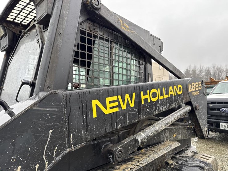 new-holland-lx885-image-19