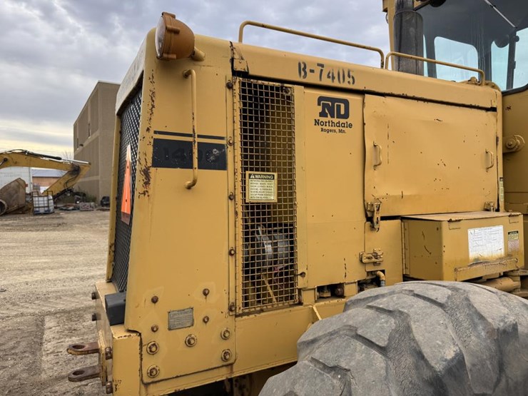 1974-caterpillar-140g-image-14