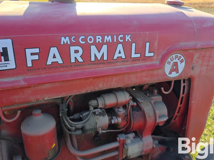 1953-farmall-super-a-2wd-tractor-image-11