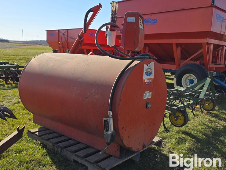 500-gal-fuel-tank-&-pump-image-3