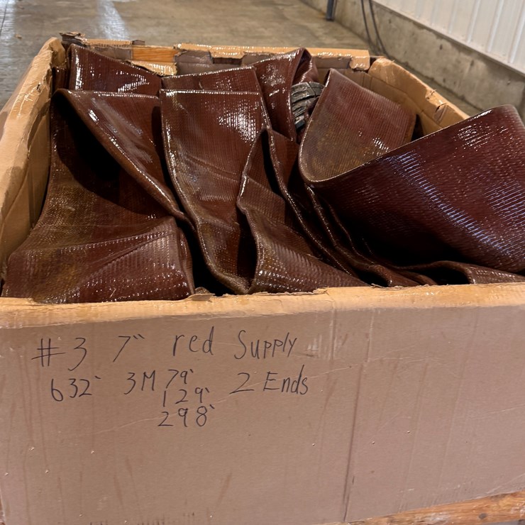 #1015 • Red 7in supply hose