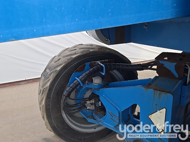 2015-genie-zx-135-image-39