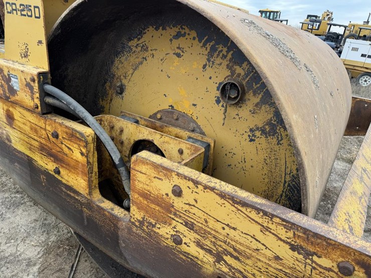 caterpillar-3208-image-11