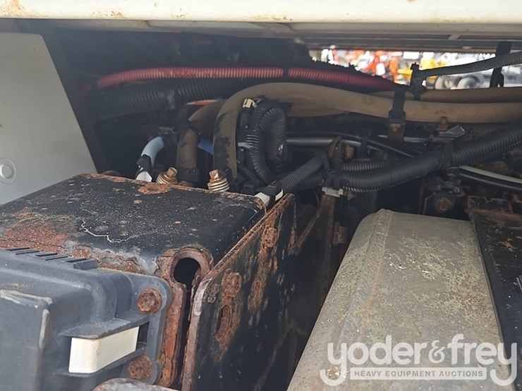 2015-international-4300-sba-image-48