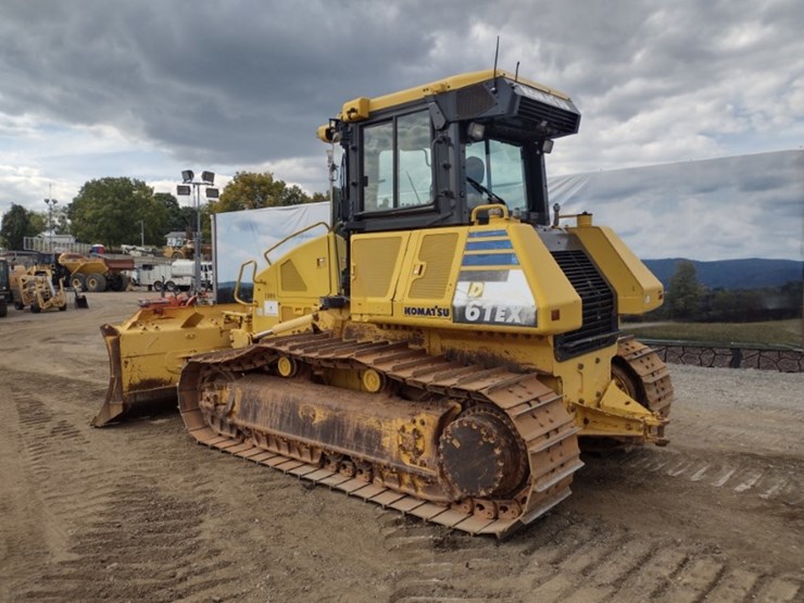 komatsu-d61ex-23-image-50