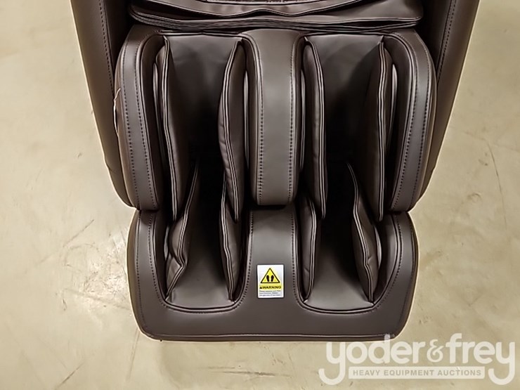 unused-massage-chair-(osaki)-image-9
