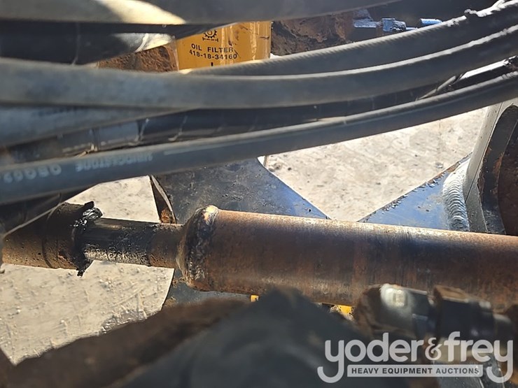 2018-komatsu-wa200-8-image-71