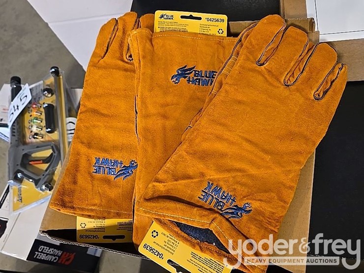 unused-blue-hawk-welding-gloves-(3-pair-per-box)-image-3