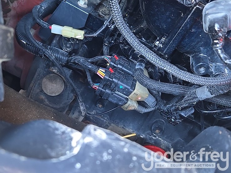 2022-yanmar-vio80-image-69