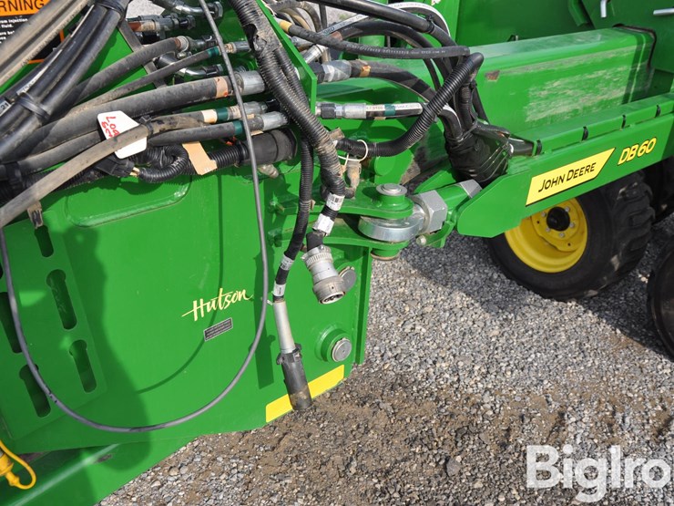 2022-john-deere-db60-image-14