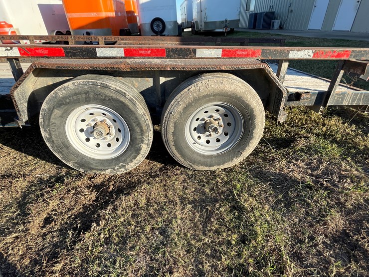 #6241-•-2018-top-hat-car-trailer-(trailer-#09107)-(has-tx-title)-image-6