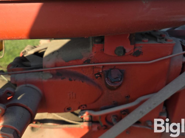 1952-farmall-super-c-2wd-tractor-image-20