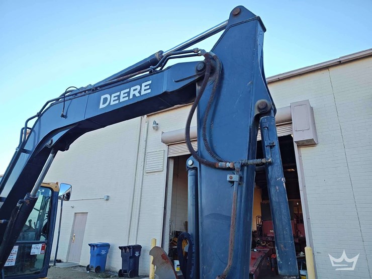 2019-deere-85g-image-18