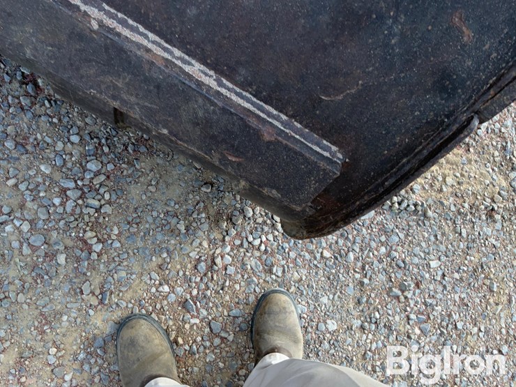 72"-c&p-excavator-bucket-image-6