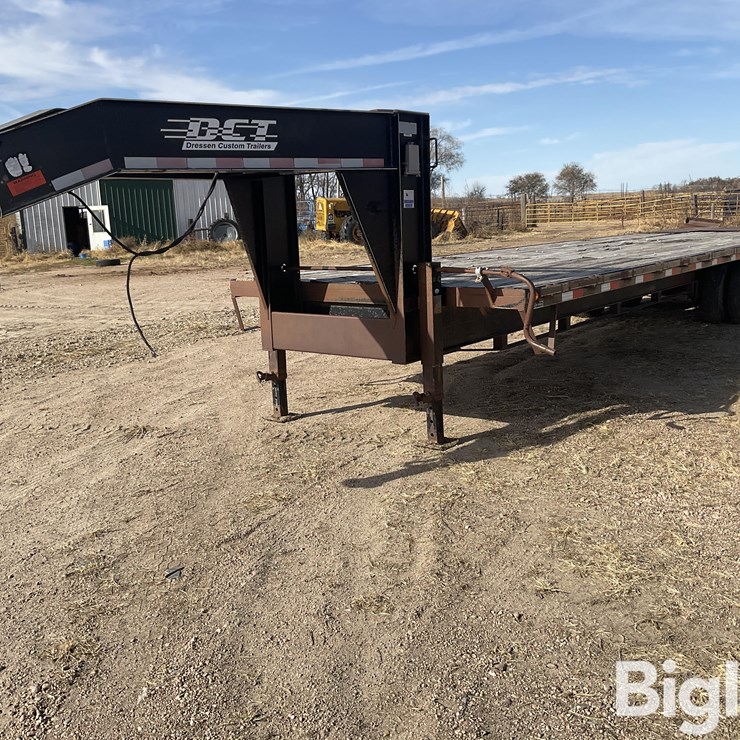 2009 DCT T/A Flatbed Trailer