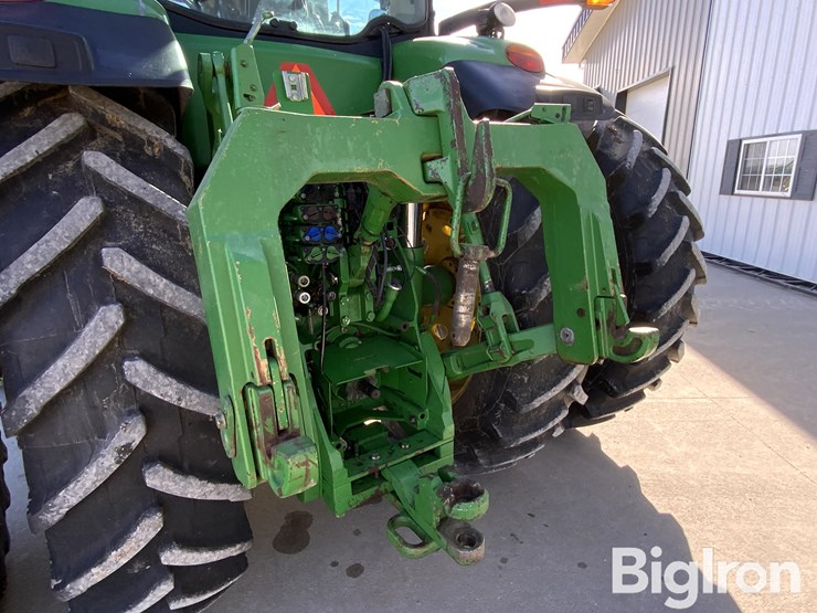 2011-john-deere-8345r-image-11