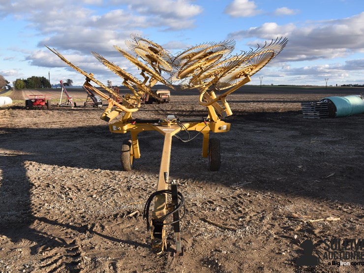 2013-vermeer-vr1022-image-2