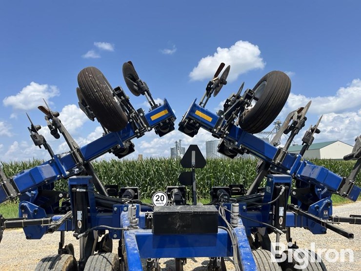 blu-jet-sub-tiller-4-image-15