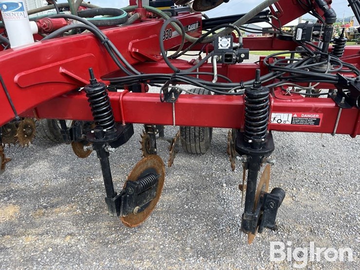 case-ih-nutri-placer-930-image-14