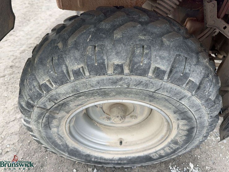 1999-kawasaki-bayou-300-image-15