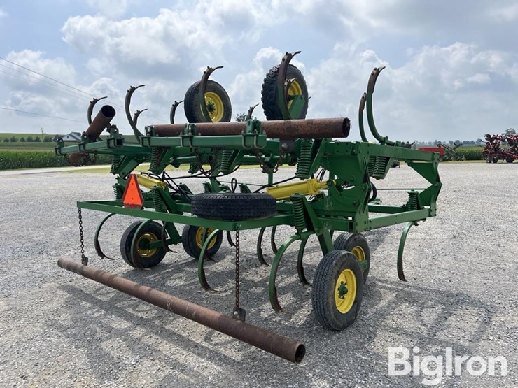 john-deere-1610-image-5