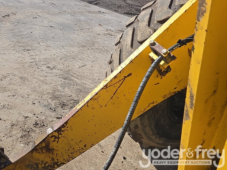 2018-komatsu-wa200-8-image-44