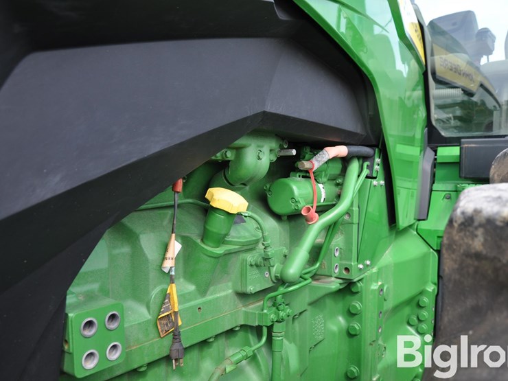 2024-john-deere-8r-370-image-19