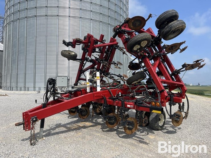 case-ih-nutri-placer-930-image-1