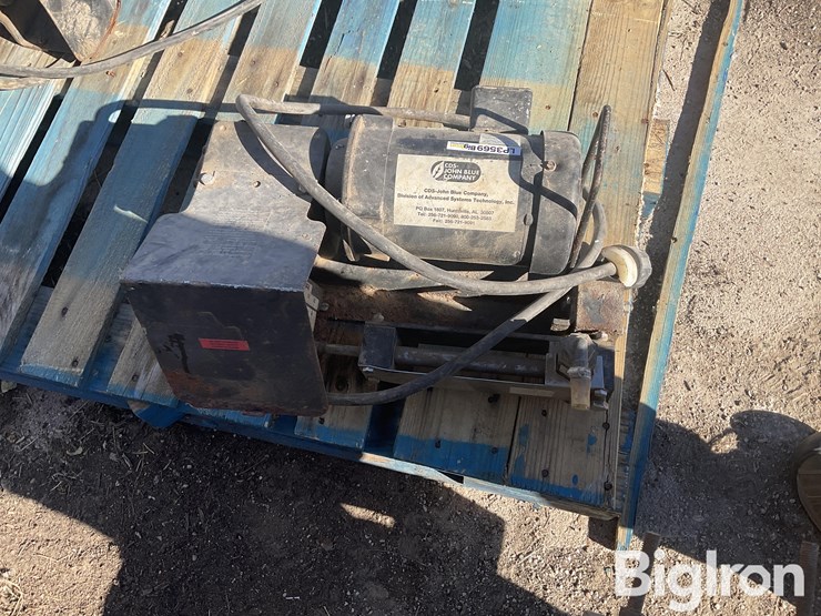 cds-chemigation-pump-image-3