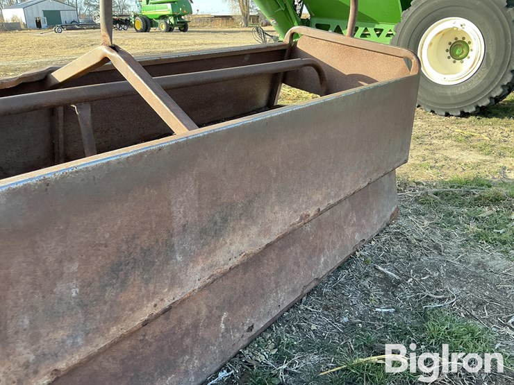 steel-bottomless-feed-bunks-image-13