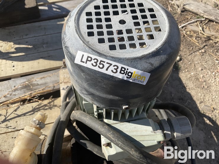 chemigation-pump-image-15