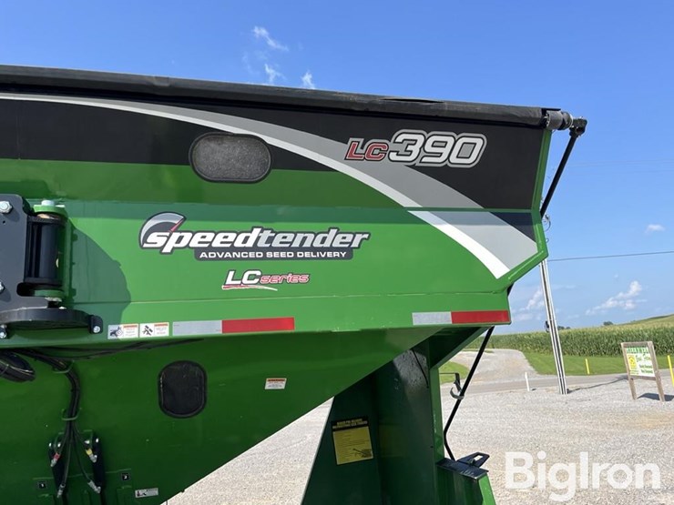 2021-j&m-lc390-image-10