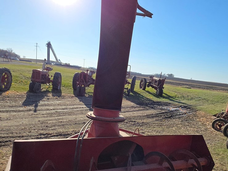 schweiss-96"-3-pt-snow-blower-image-2