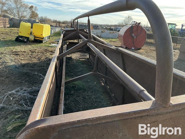 steel-bottomless-feed-bunks-image-16