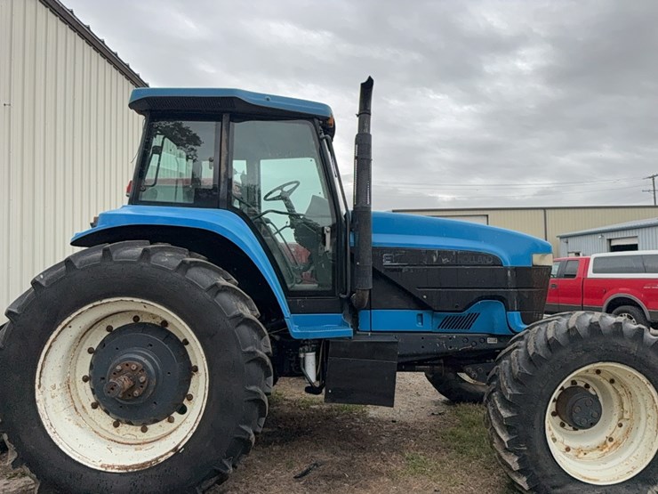 new-holland-8770-image-36