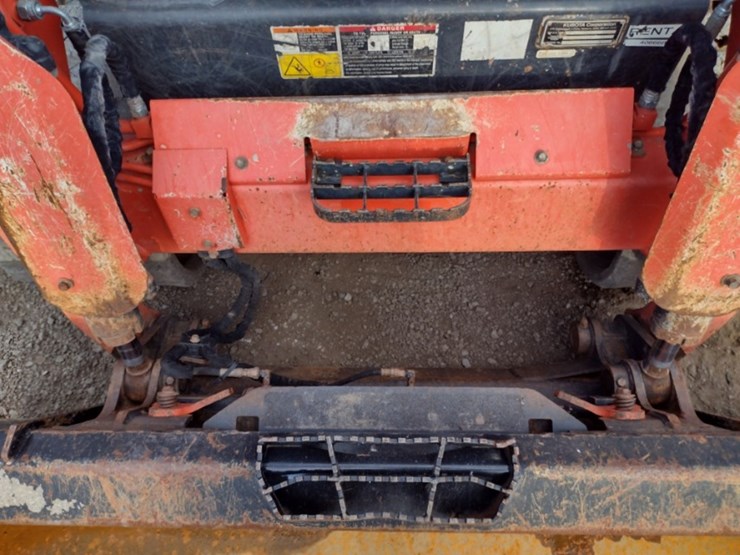 kubota-svl75-2-image-14