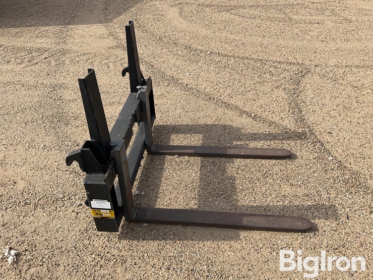 2015-massey-ferguson-pf42-fork-lift-attachment-image-4