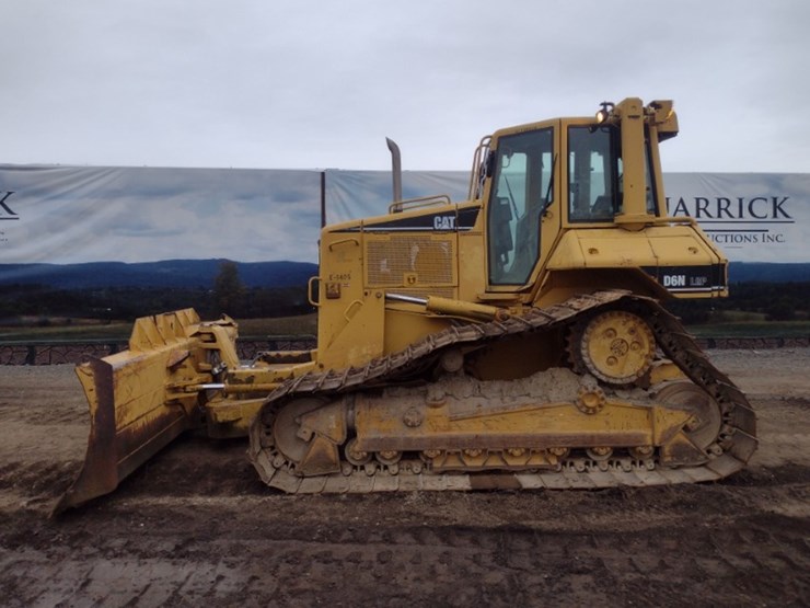 caterpillar-d6n-lgp-image-1