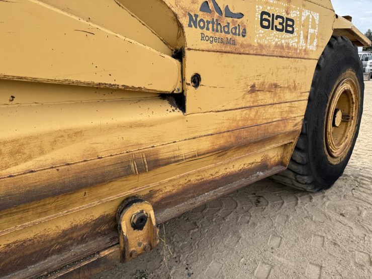 caterpillar-613b-image-20