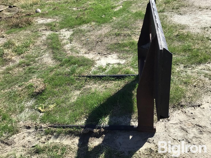 homemade-quick-attach-bale-spear-image-8